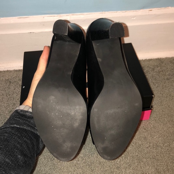 Rampage - Black High Open Heel with Bow - Picture 7 of 8